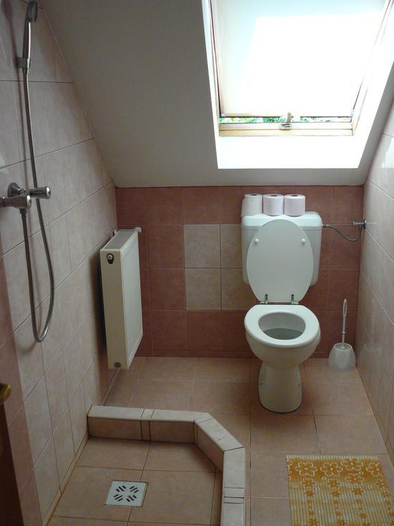 Hejo Apartman ミシュコルツ エクステリア 写真